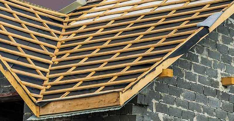 PROEDDY COUVREUR 72 : artisan couvreur sur LE MANS et les alentours dans LA SARTHE (72).. Votre spécialiste en travaux de nettoyage de toiture, traitement par pulvérisation toiture, peinture hydrofuge toiture, couverture, zinguerie, étanchéité toit plat terrasse, isolation toit combles, rénovation de charpente, traitement des bois, ravalement peinture façade et nettoyage des extérieurs sur LE MANS et les alentours dans LA SARTHE (72).