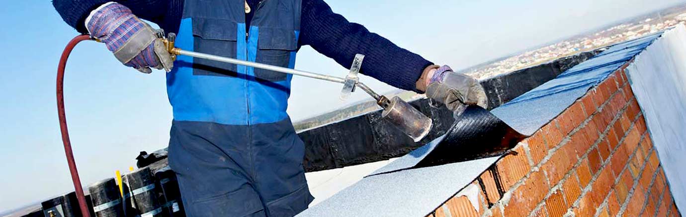 Etanchéité toit plat terrasse & Isolation toiture et combles - PROEDDY COUVREUR 72 sur LE MANS et les alentours dans LA SARTHE (72). : Etanchéité toit plat terrasse par membrane bitumeuse. Isolation toiture et combles. Artisan couvreur étancheur sur LE MANS et les alentours dans LA SARTHE (72).